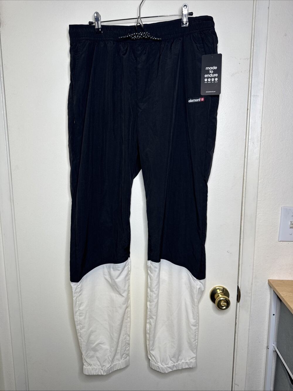 NWT Element Primo Track Pant Sz L Mens All Weather Lifestyle Casual Windbreaker